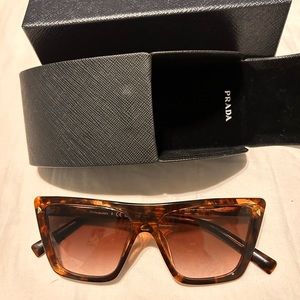 New Prada sunglasses!